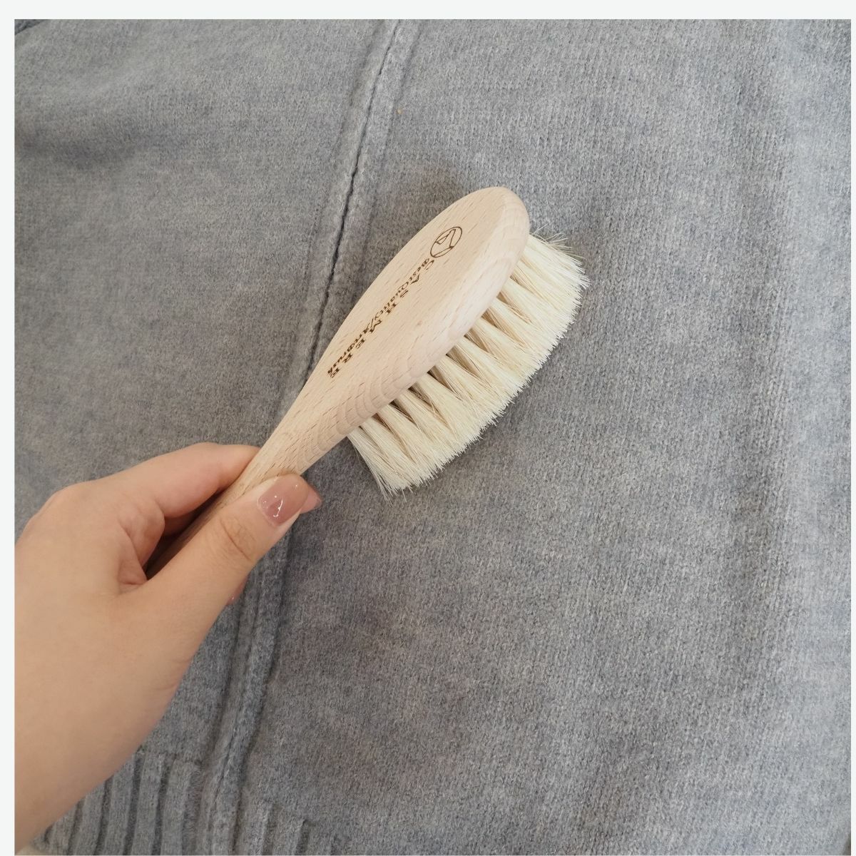 アートブラシ　洋服ブラシ ドロップ