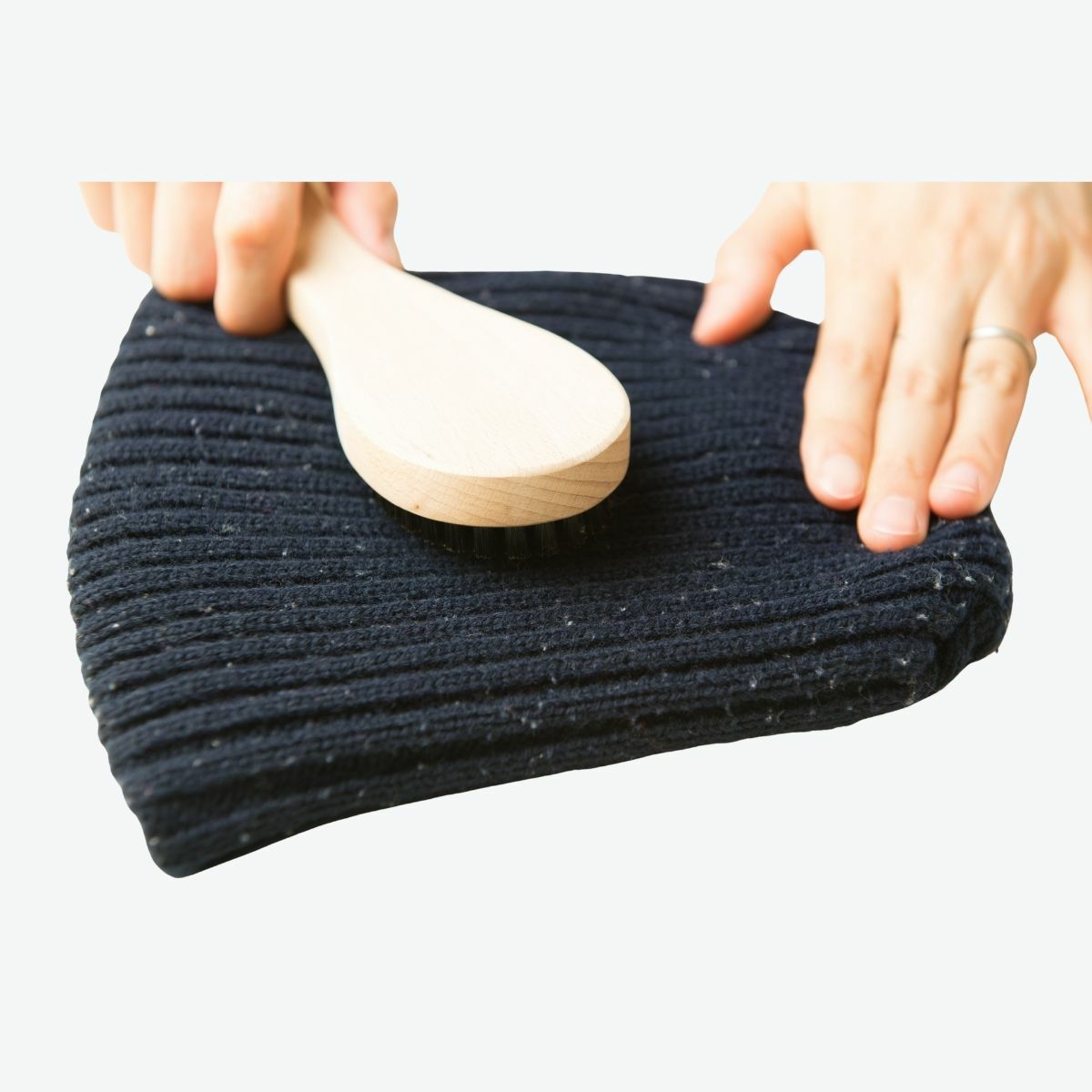 アートブラシ　かんたん毛玉取りブラシ スタンダード