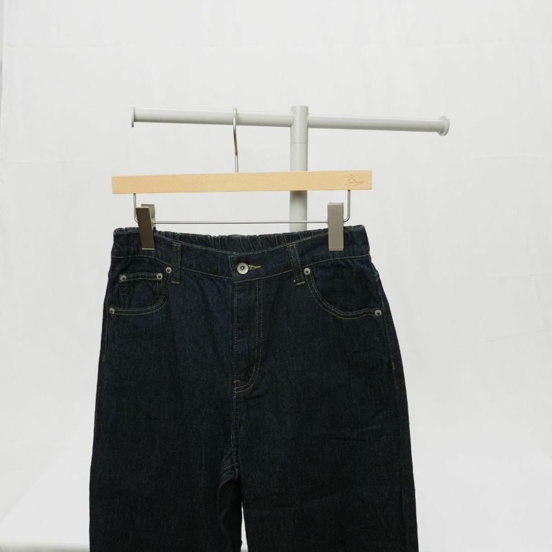 waaaaaaaaaa様 非売品Levi,s木製ハンガー20本+ボトム5本セット Levi's - 【Levi's】刻印入り木製ハンガー 10本の通販 by