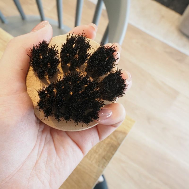 わんにゃんマッサージブラシ　「あのこのて」